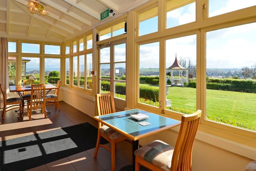 Manor Views Nz Otel Huntly Oda fotoğraf