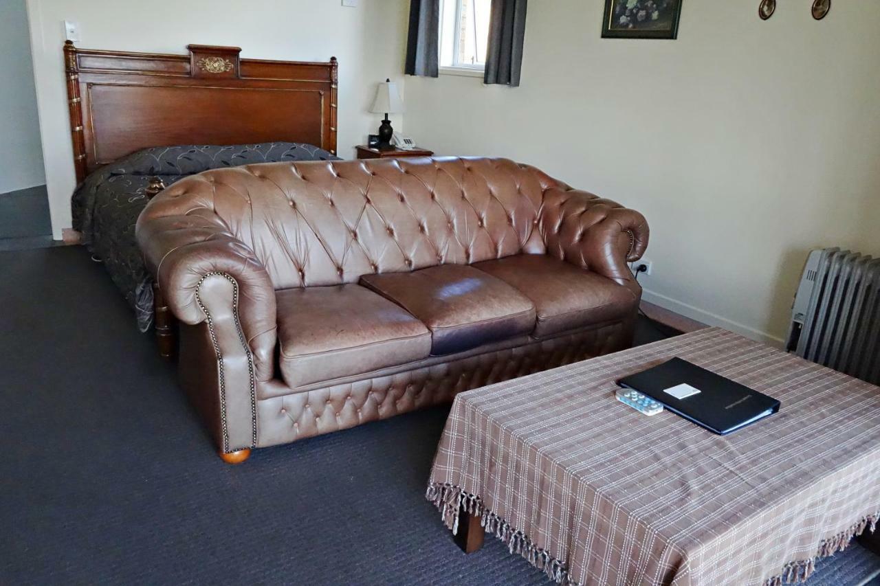 Manor Views Nz Otel Huntly Dış mekan fotoğraf