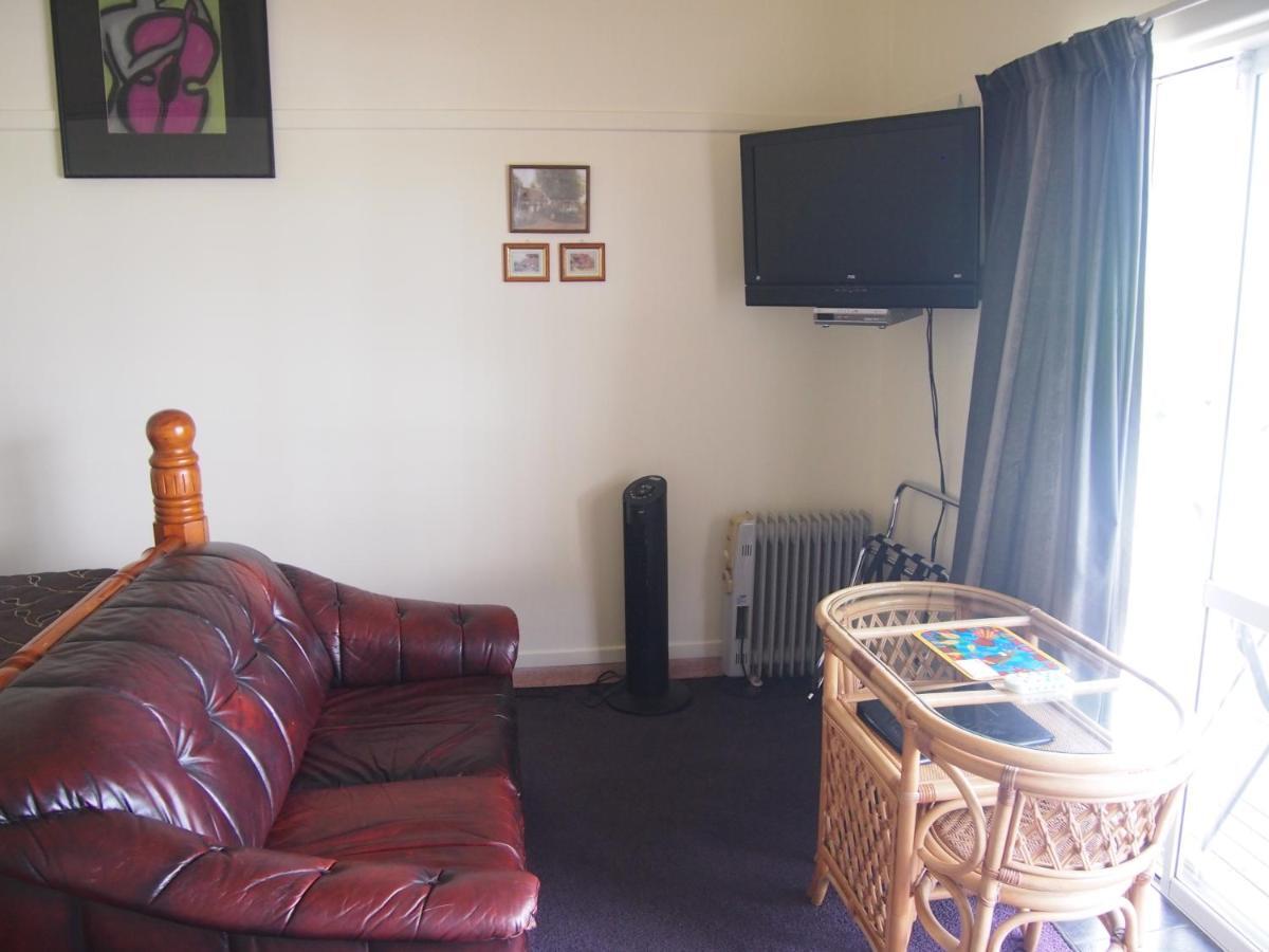 Manor Views Nz Otel Huntly Dış mekan fotoğraf